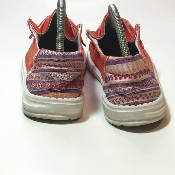 Hey Dude Aztec, Red Wendy Woman’s Size 10 - Picture 3 of 9